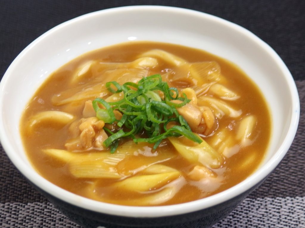 テーオー食品昔ながらのカレーうどん、南ばんカレーレシピ