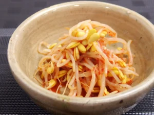 もやしのキムチ和え