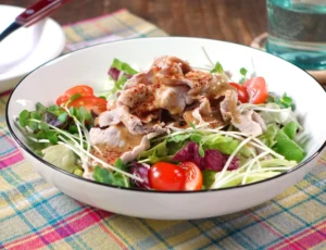 ピリ辛ごまダレの豚しゃぶサラダ