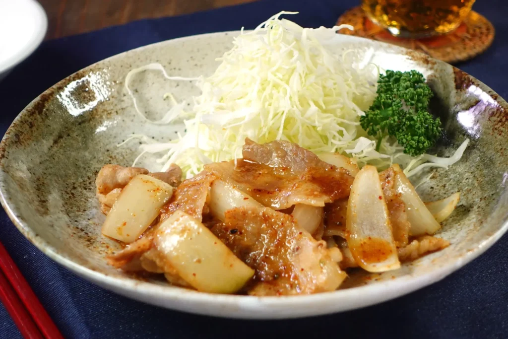 七味香る豚肉の甘辛炒め