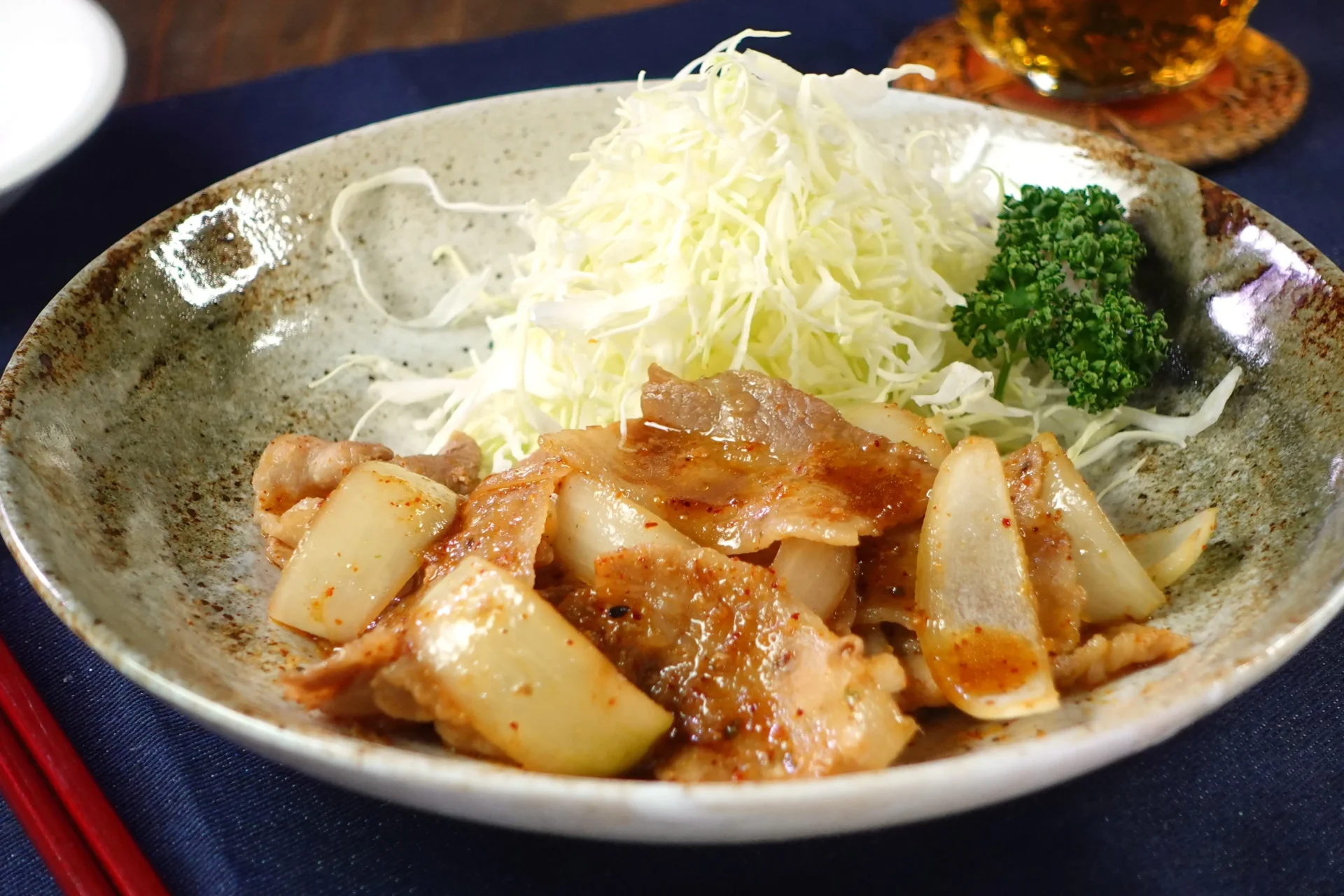 七味香る豚肉の甘辛炒め